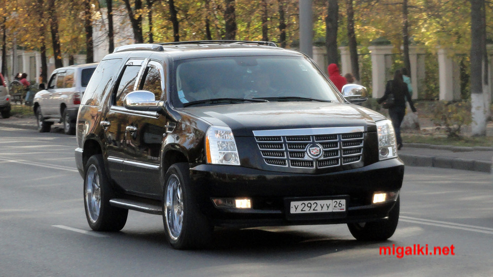 Решала автомобиль. GMC Yukon Влада Чижова. Марка машины Влада Чижова. Cadillac Escalade Влада Чижова. Chevrolet Tahoe Влада Чижова.